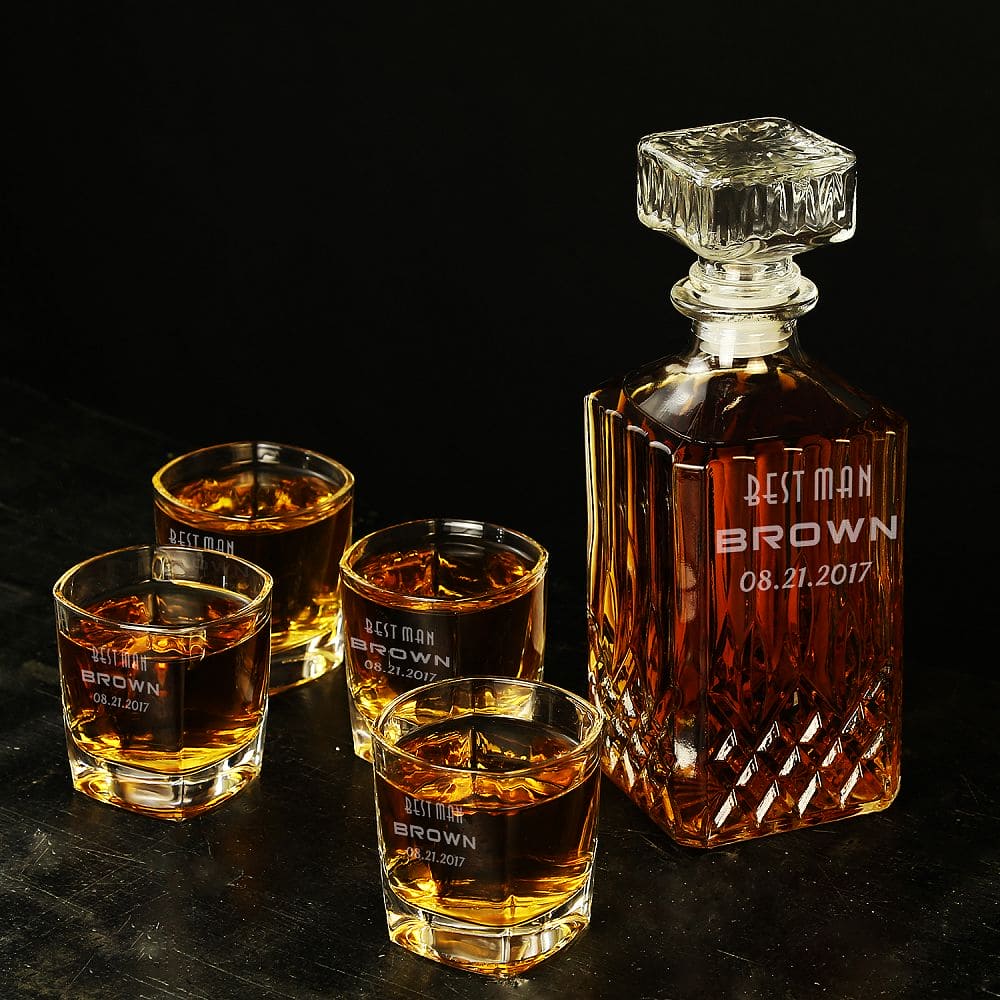 Groomsmen Gift set, personalized whiskey decanter - CustomizationMart