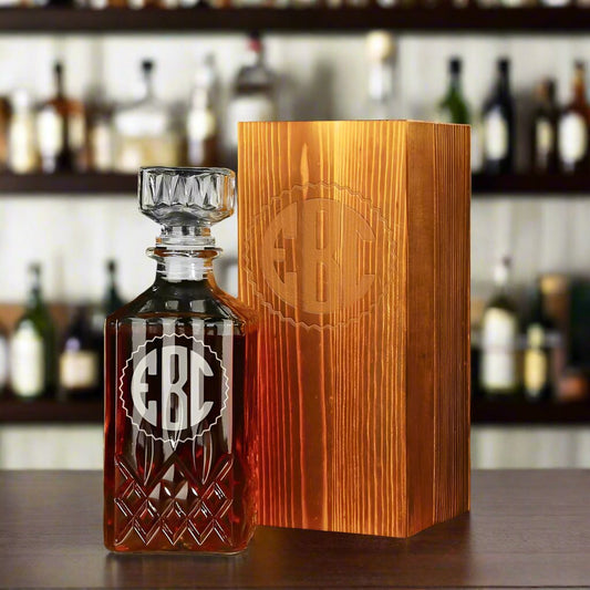 Personalized Whiskey Decanter& Whiskey Decanter Set, Groomsmen Gifts GiftideaStutio